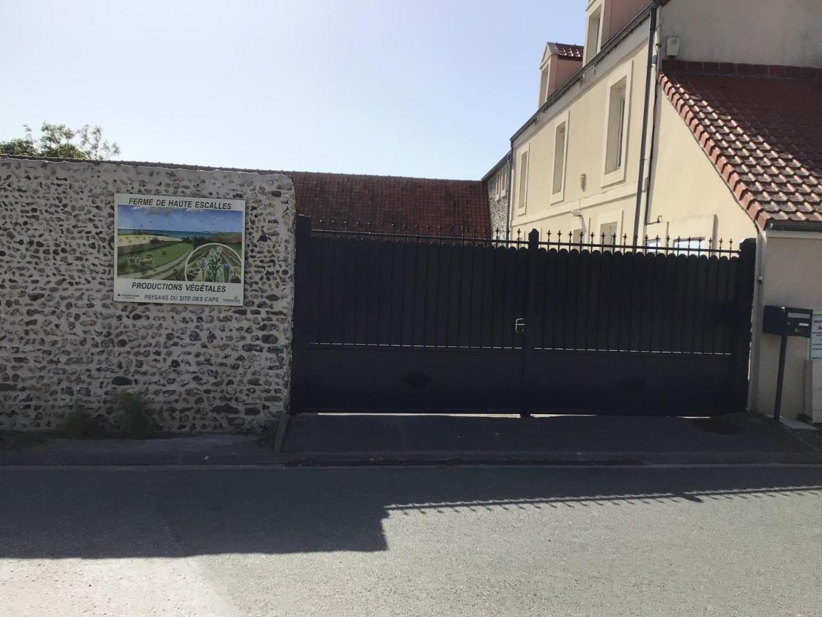 Ferme De La Haute-Escalles Hotel Exterior photo